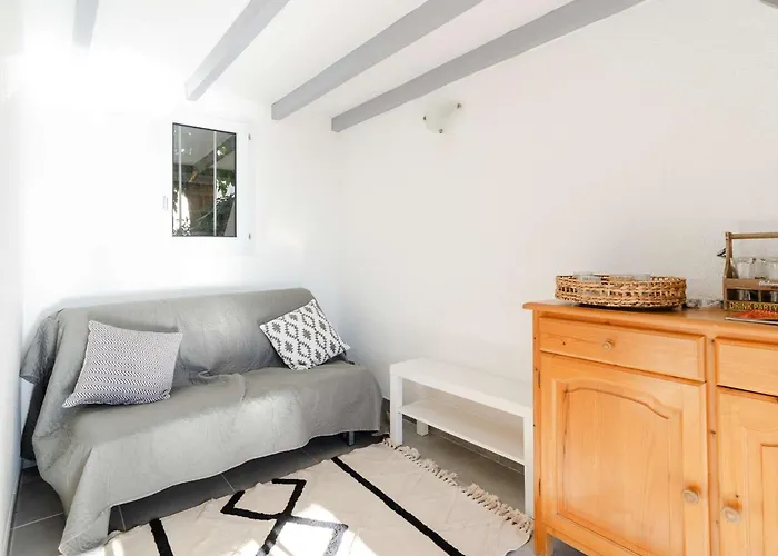 Pavillon Climatisé Avec Mezzanine, Piscine Et Parking - Près De La Plage! - Fr-1-409-247 * Fleury (Aude)